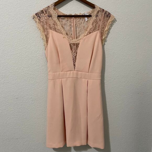 BCBGeneration Dresses & Skirts - BCBGeneration Lace Fit Flare Dress Lace Pink Blush Mini Sleeveless Size 6